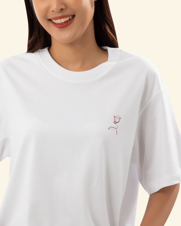 Camiseta "Flor y Colibrí" - Edición San Valentín - Imagen 4